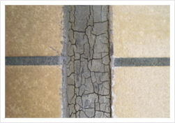 コーキングの劣化